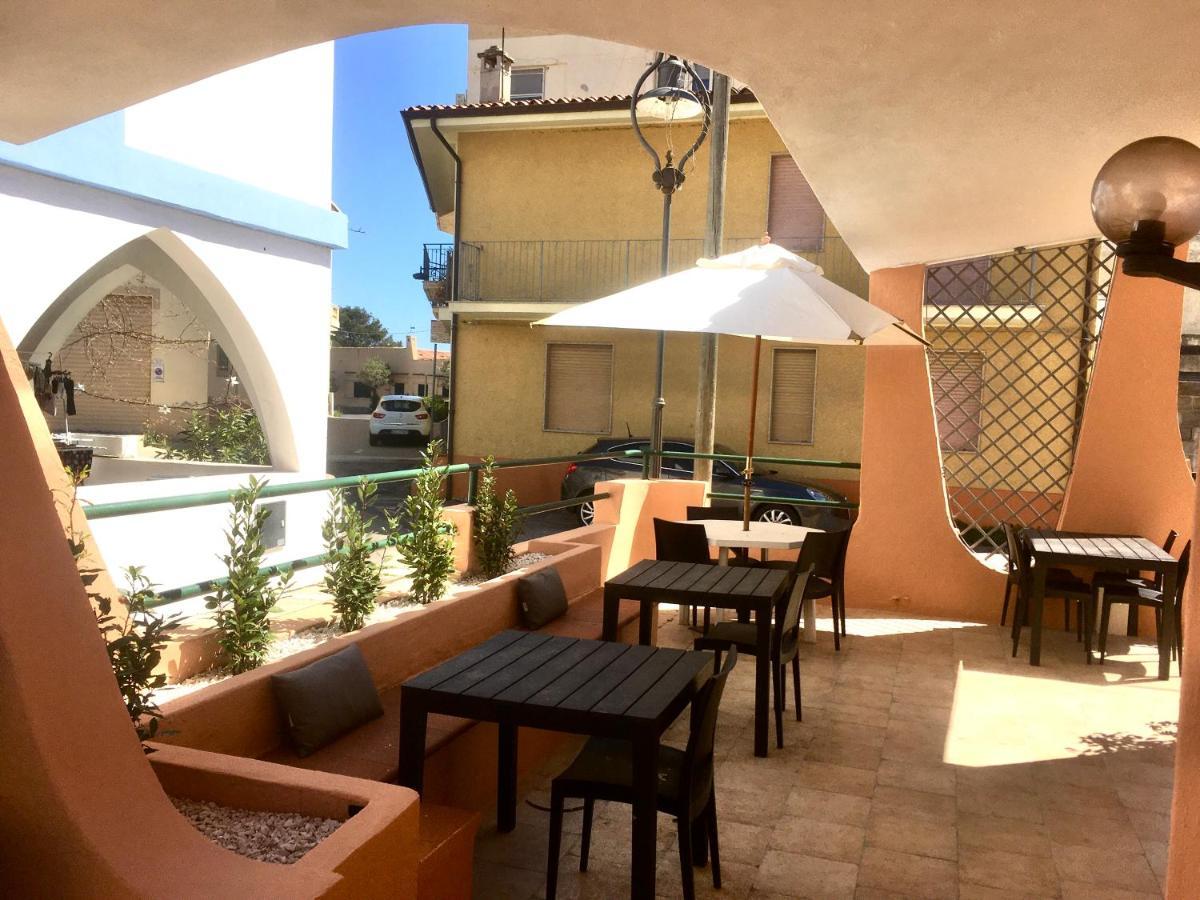B&B De Janas La Caletta Zewnętrze zdjęcie
